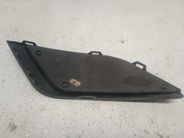 PARECHOC GRILLE PRISE D'AIR DROIT SEAT - Vue 3